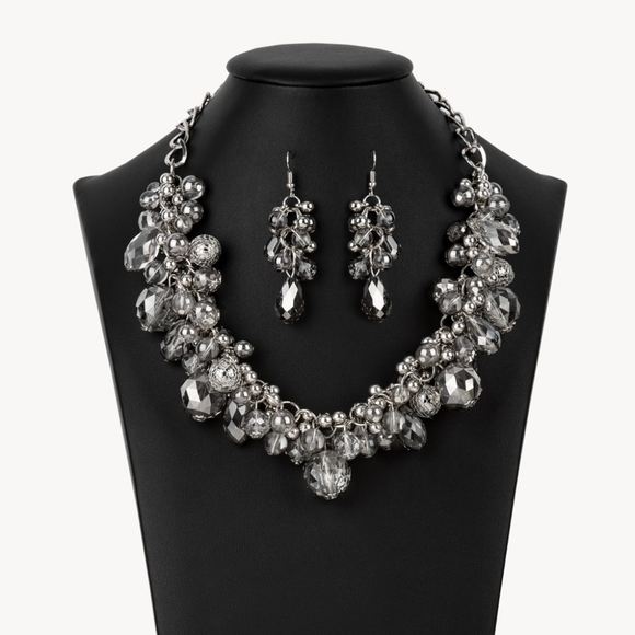 chain set - Picture 1 of 1